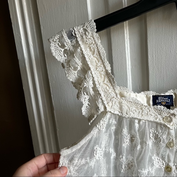 Blue Asphalt Vintage Off White Lacy Sheer Top Size Medium - Picture 9 of 10
